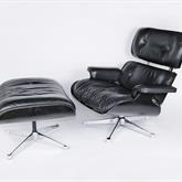 Eames- Lounge Chair mit Ottomane